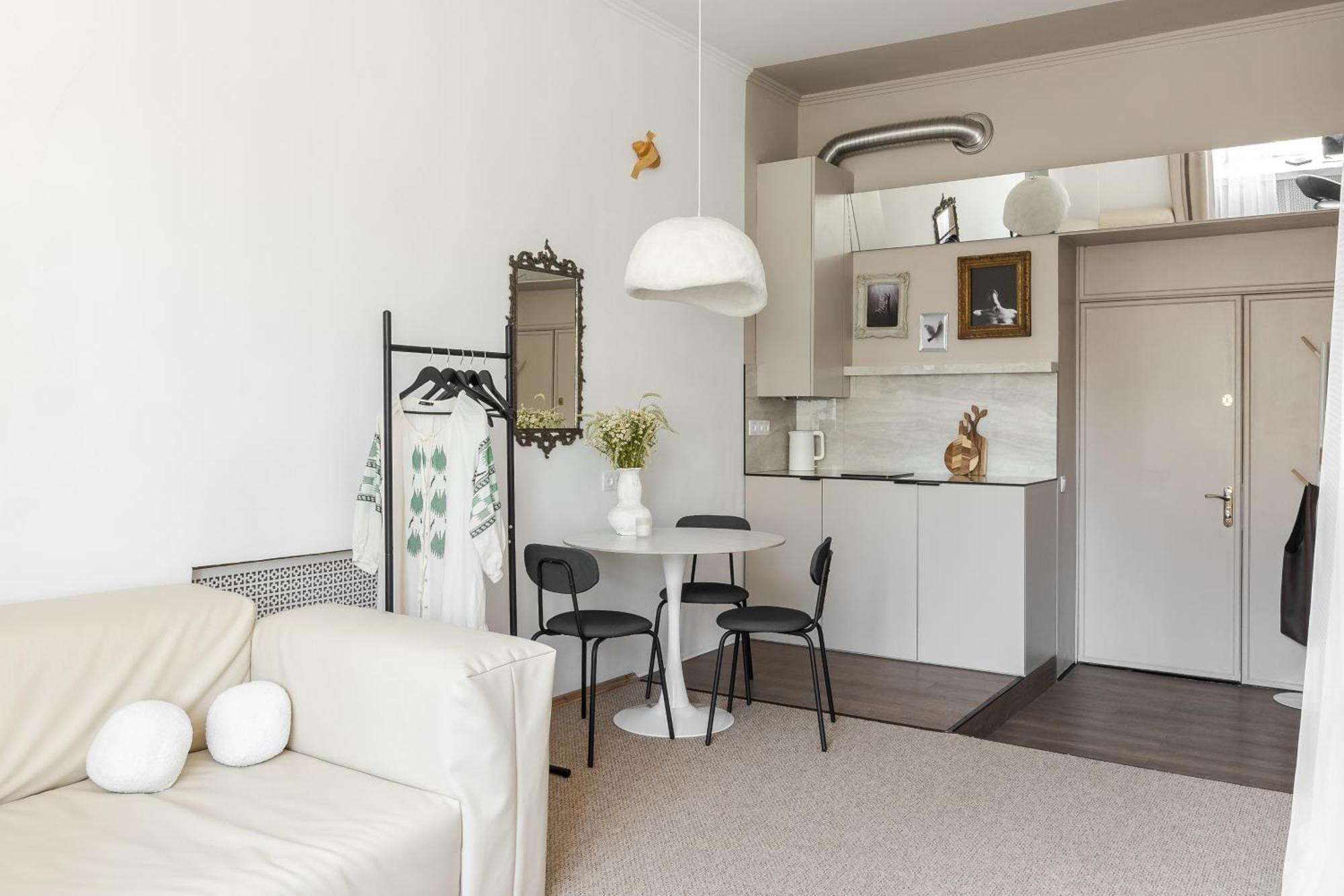 Netflix And Chill Apartment ลวีฟ ภายนอก รูปภาพ